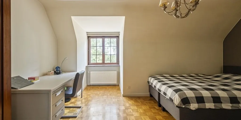 Magamistoad - Villa with Impressive Driveway in Bavikhove