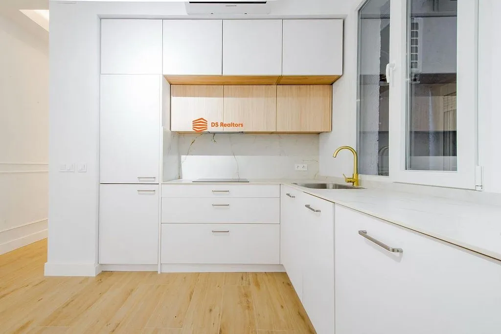 Köök - Modern Flat with A/C in Retiro District