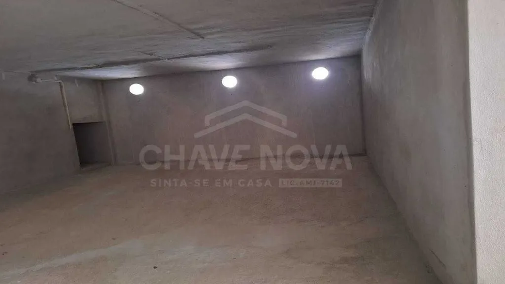 Garage - Luxury Flat with Panoramic Views in Vila Nova de Gaia