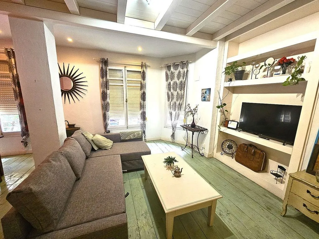 Elutuba - Furnished Flat with Terrace in Ruzafa, Valencia