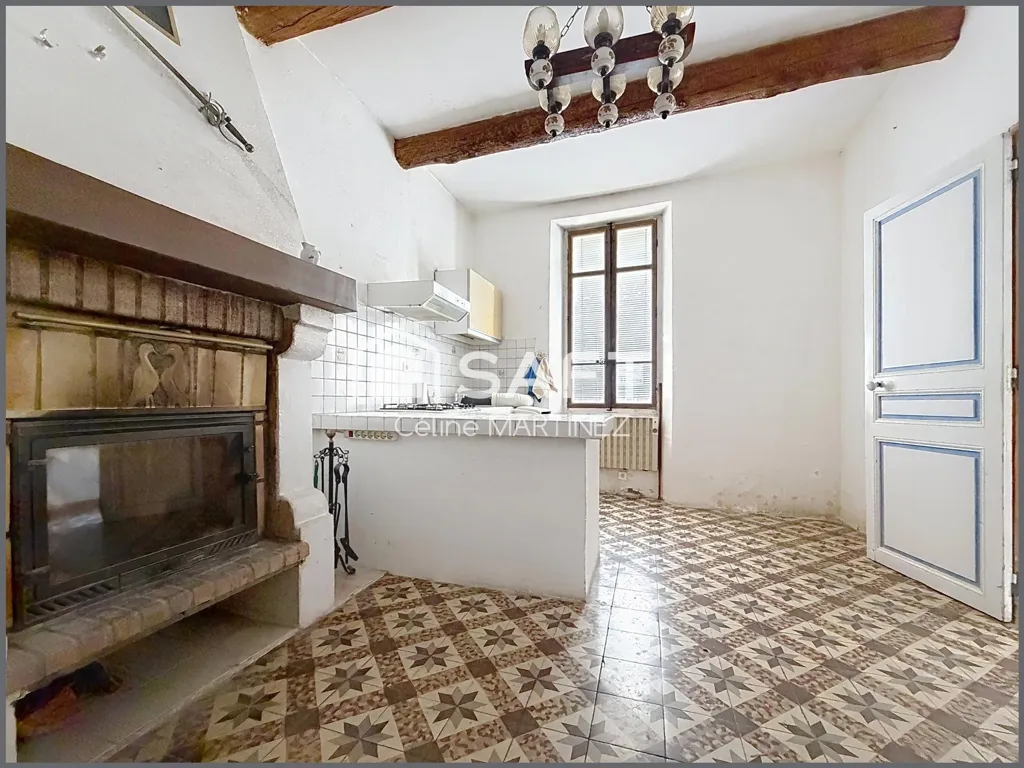 Köök - Village House with Courtyard in Oraison