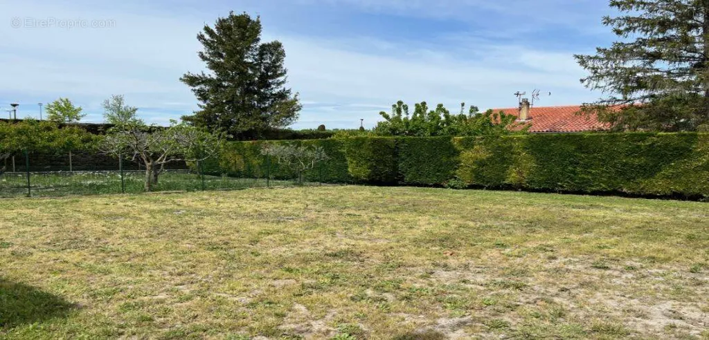 Giardino - Land Plot in Pernes-Les-Fontaines