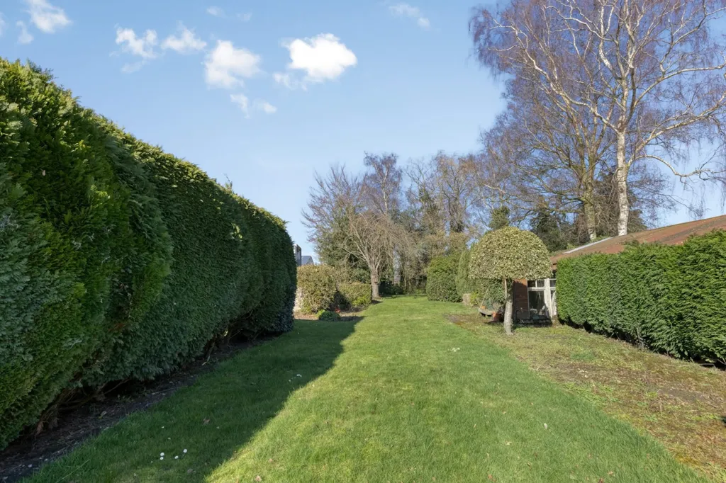 Half-Open House with Garden in Zarren Centre