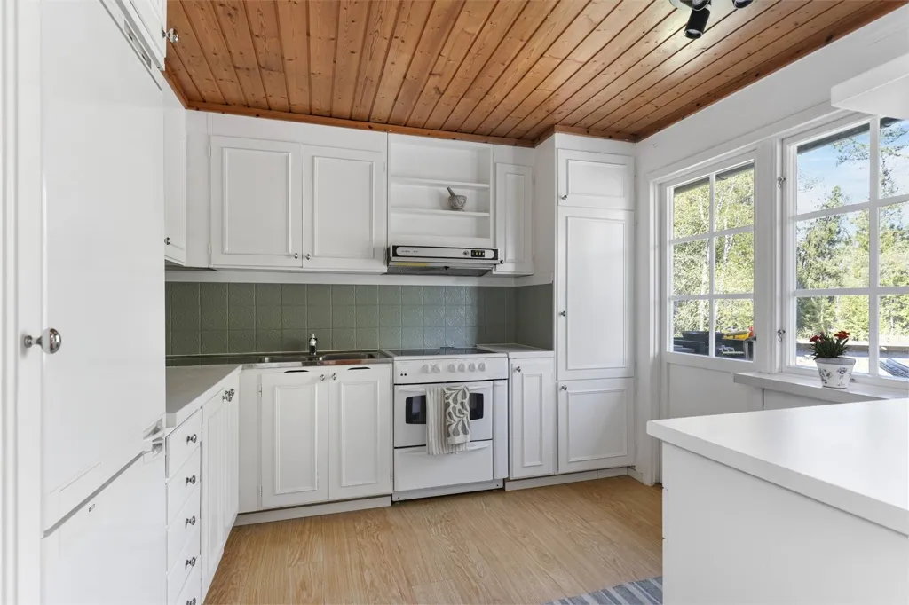 Cuisine - Cottage with Sea Access in Gräsö, Norrboda