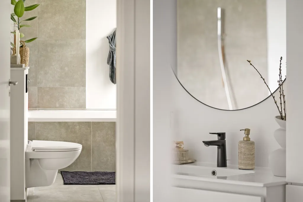 Bathrooms - Modern Villa with Large Terrace in Bullerup