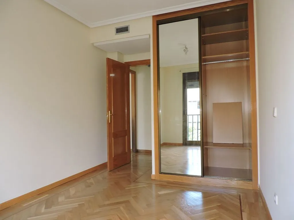 Pièces - 1-Bedroom Flat with Pool in Atocha