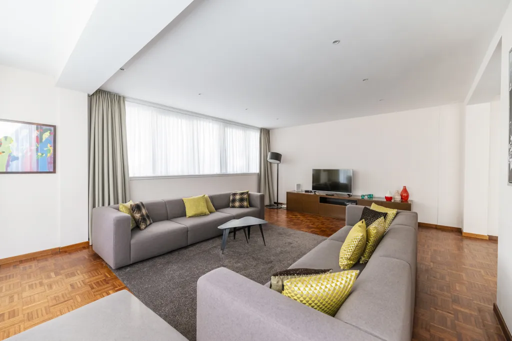 Séjour - Appartement 3 Chambres avec Terrasse à Ixelles