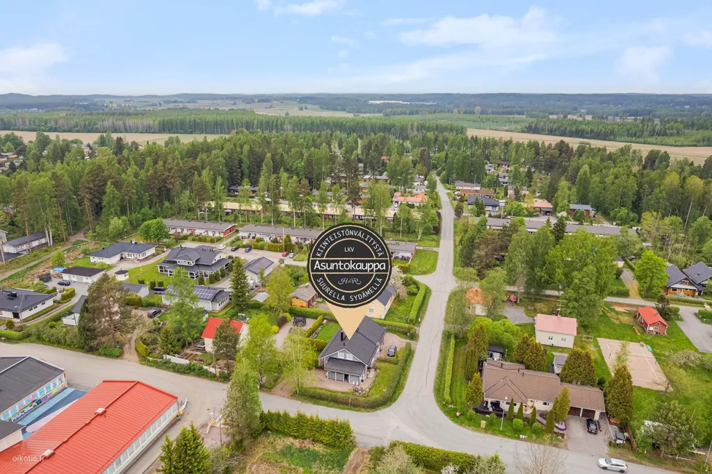 Aerial - Modernised Detached House with Sauna in Hämeenlinna
