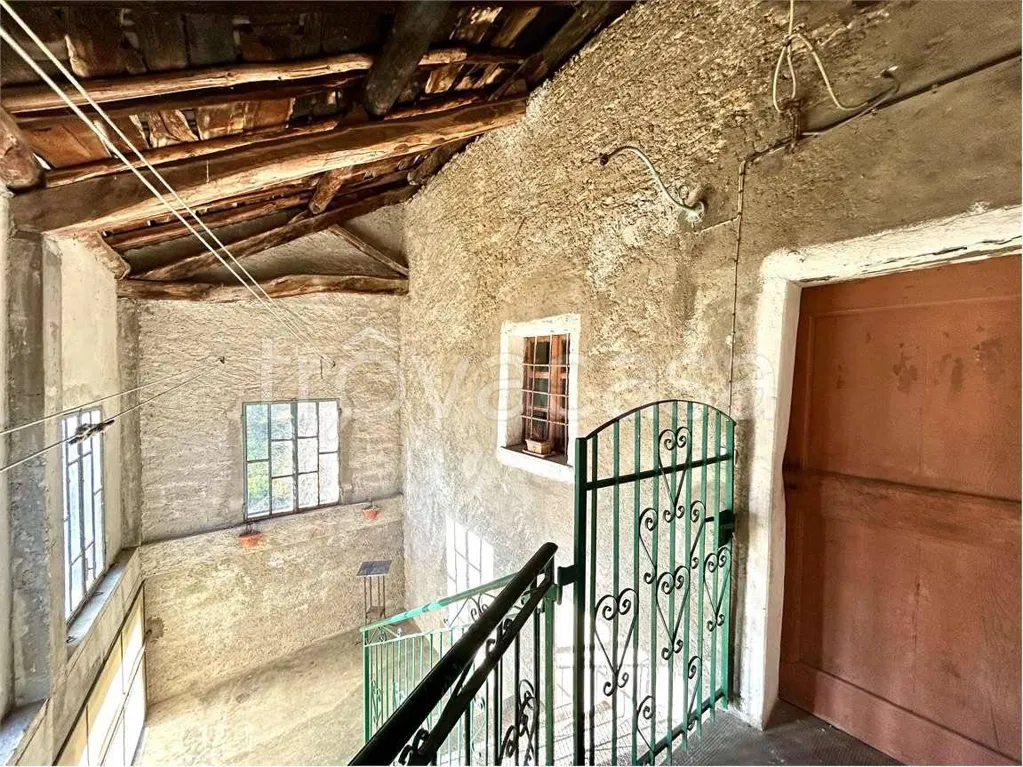 Pièces - Rustic House with Panoramic View in Garessio
