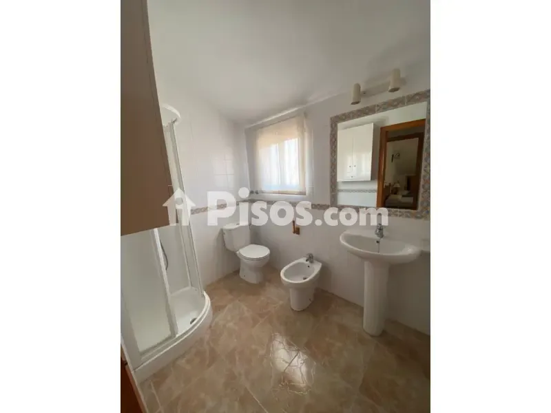 Bathrooms - Duplex Adosada with Sea View in La Horadada