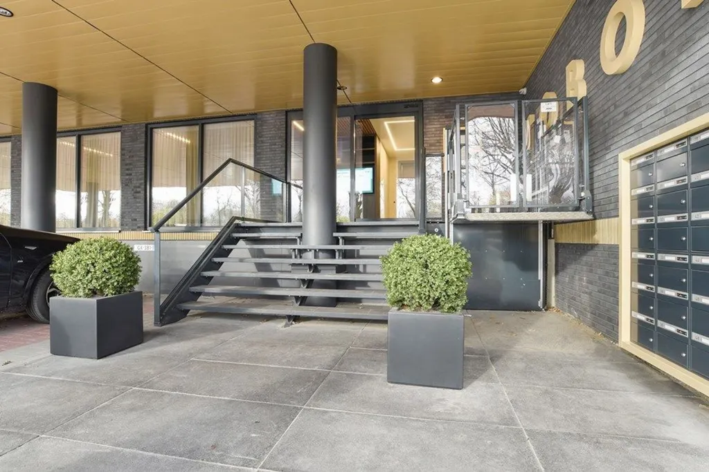 Entrée - Modern Portiekflat with Balcony in Rhoon