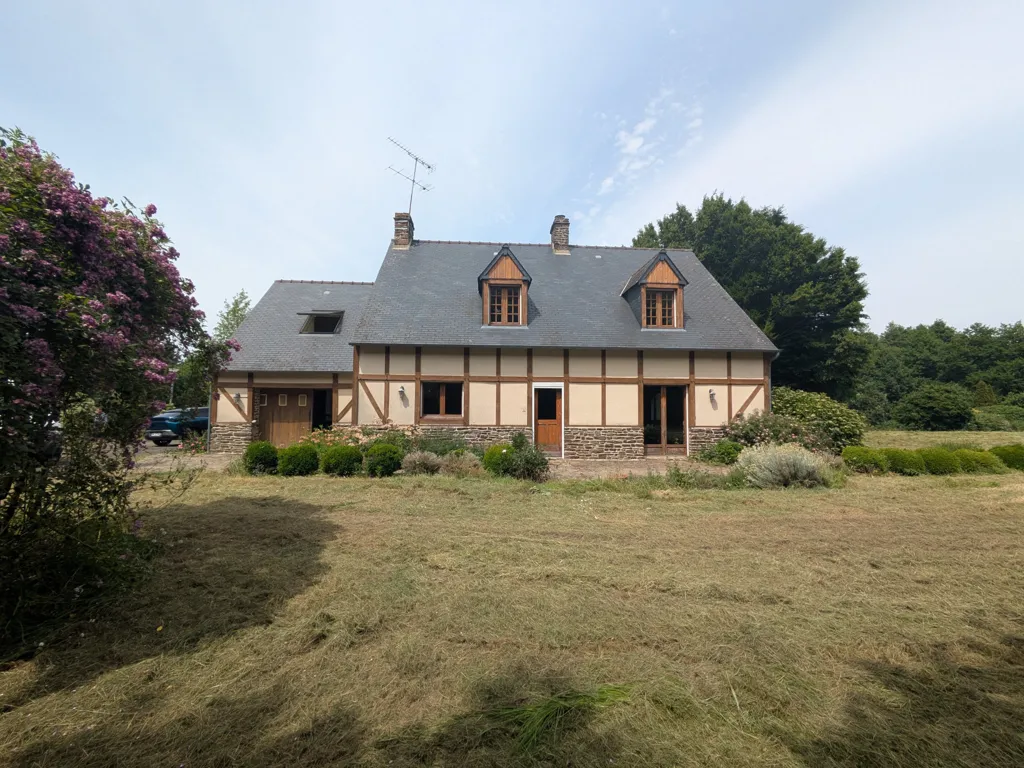 Välivaade - Charmant Timber-Frame House near Mont St Michel