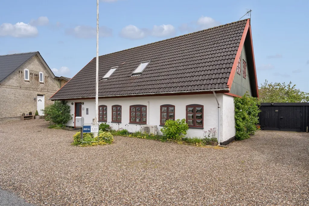 Välivaade - Family Villa with Scenic View in Elstrup