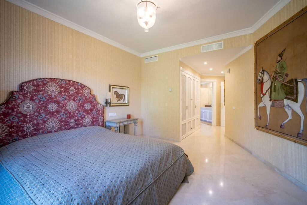 Magamistoad - Luxury Detached House with Pool in La Quinta, Marbella