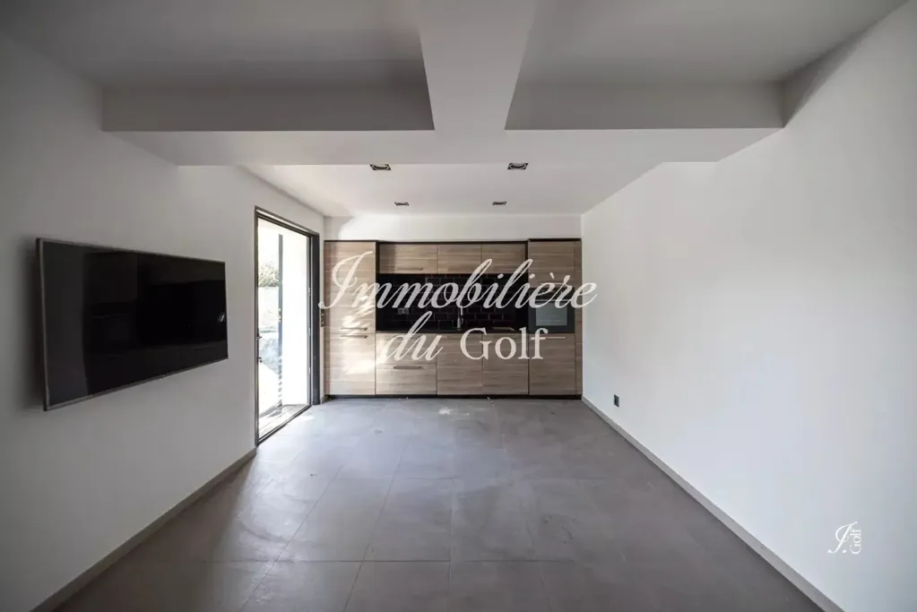 Entrée - Villa Contemporaine avec Piscine à Allauch
