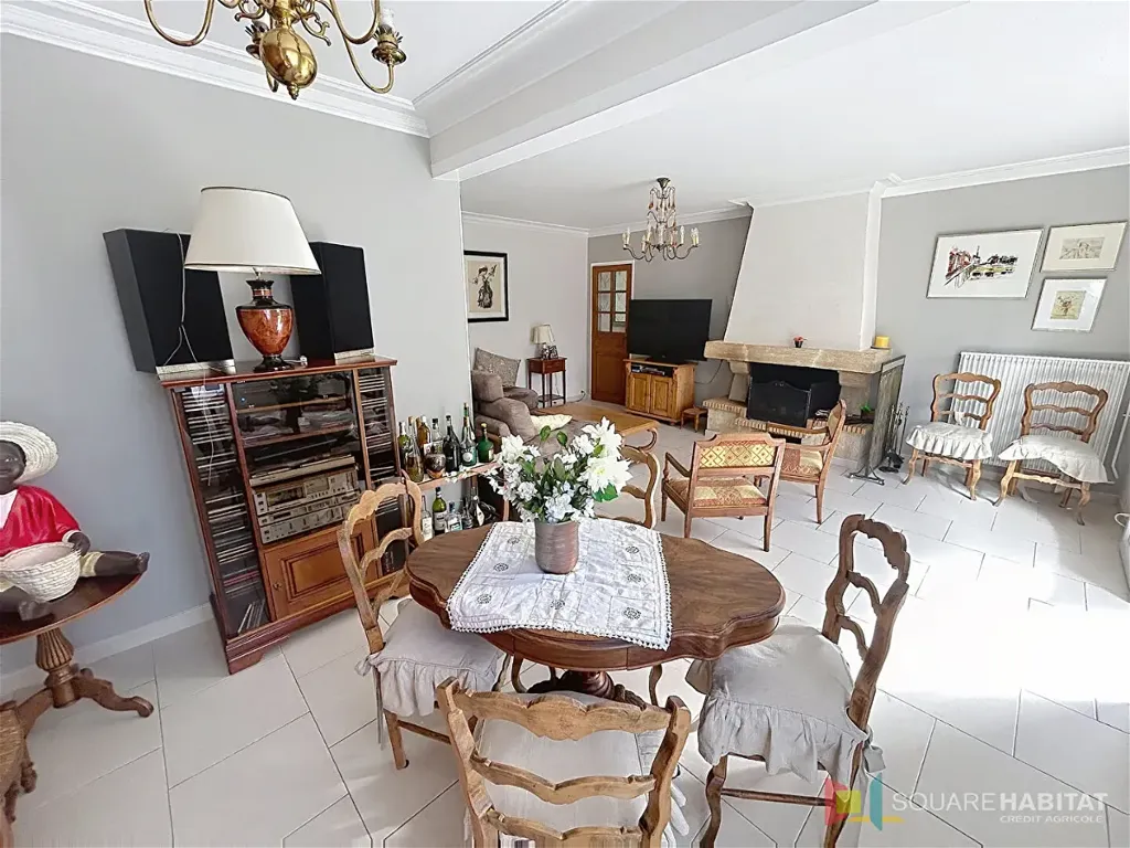 Maison 8 pièces à Tierce