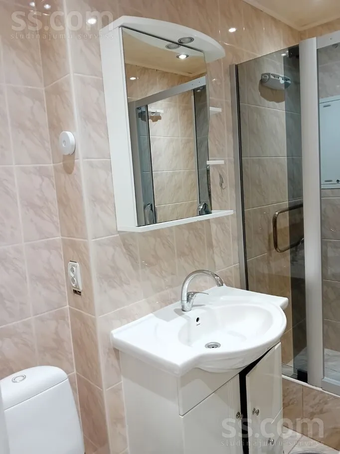 Vannitoad - Long-term Rental Flat with Balcony in Pļavnieki, Riga