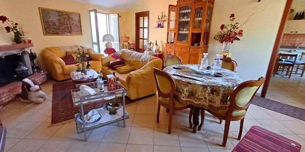 Multi-level Apartment with Sea View in Cetraro