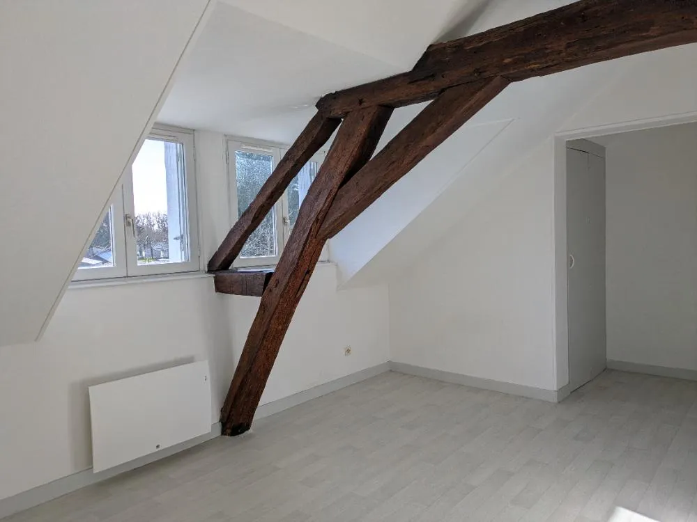 Pièces - Appartement Lumineux de 2 Pièces à Saumur