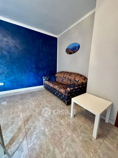 Elutuba - Two-Bedroom Apartment with Balcony in Avezzano