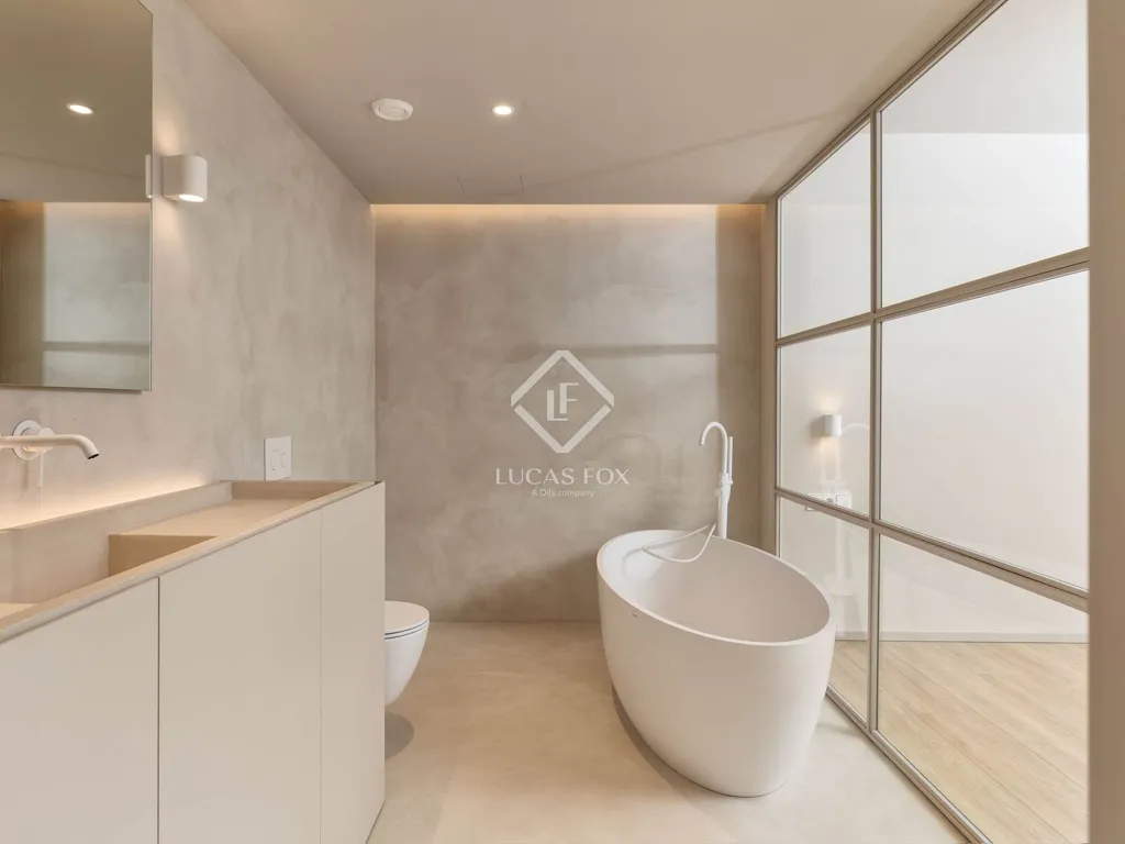 Salles de bain - Penthouse in Renovated Palace, Girona
