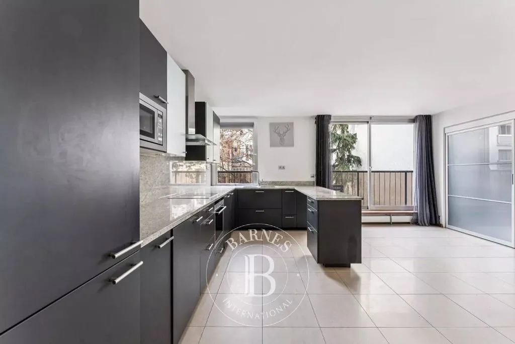 Köök - Luxury Paris 16th Flat with Balcony