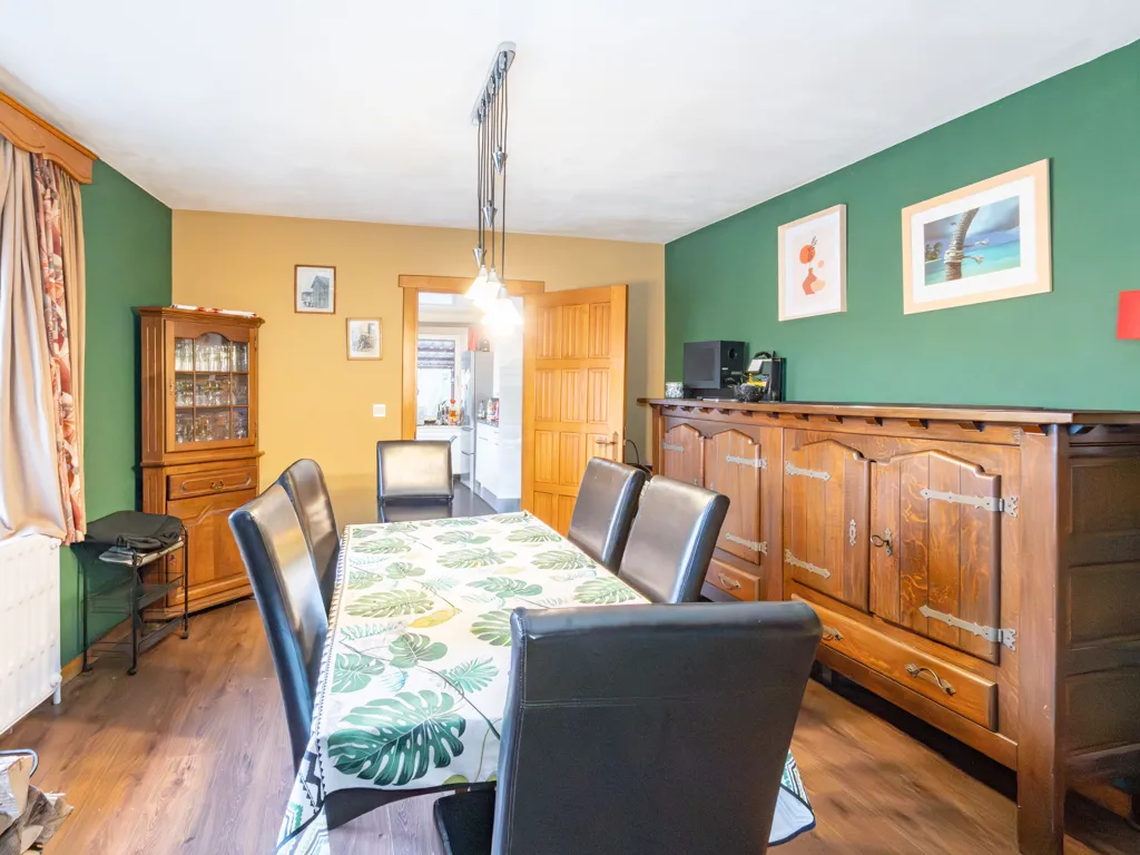 Salle à manger - Maison Semi-Détachée pour Développement d'Appartements à Lierneux