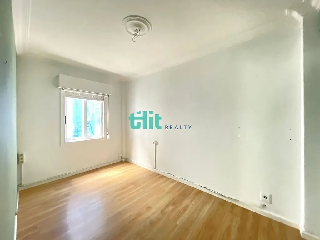 Toad - Apartment with Garage in Paseo de los Puentes