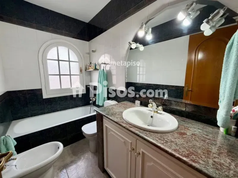 Salles de bain - Chalet with Pool in El Vendrell