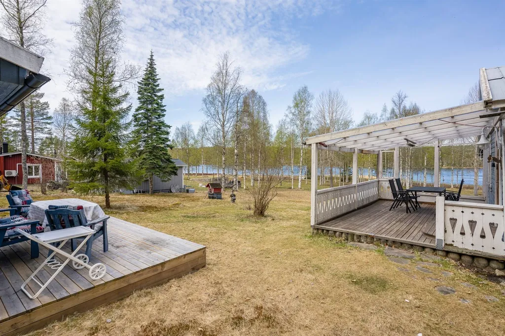 Villa with Lake View near Umeå