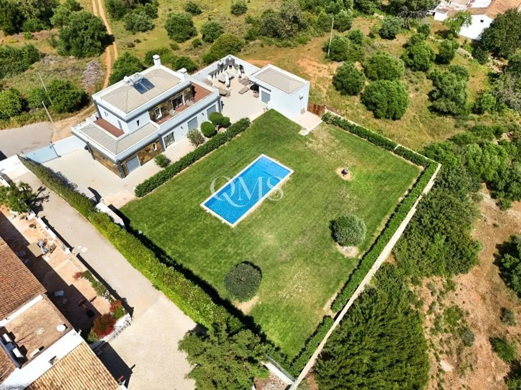 pool_area
