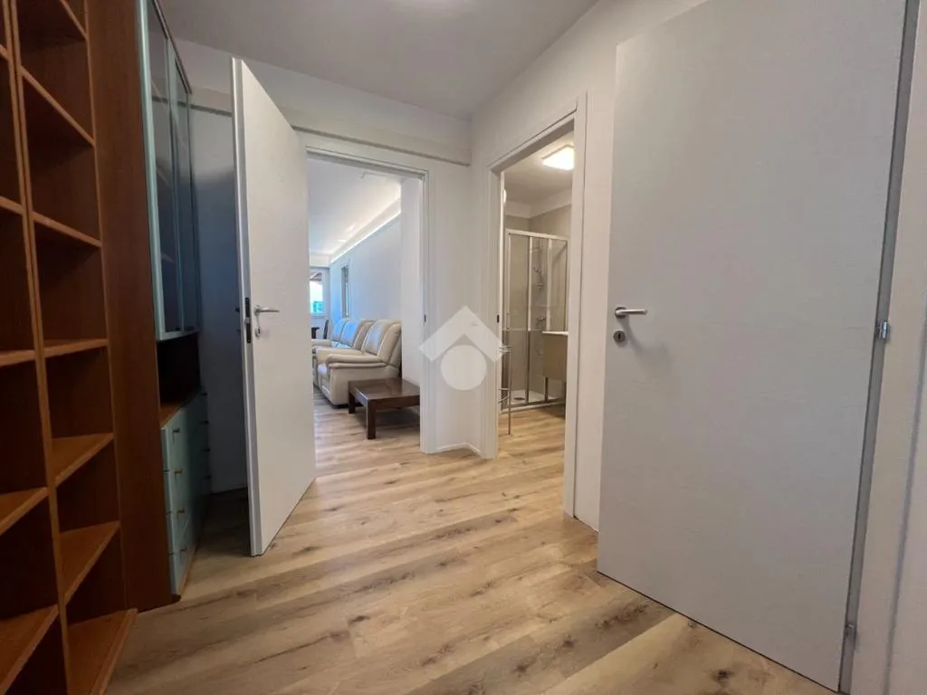 Hallway - Student-Friendly Apartment with Balcony in Trento