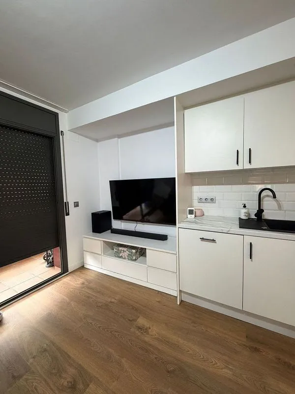Cuisine - 1-Bedroom Apartment with Balcony in Blanes Centre