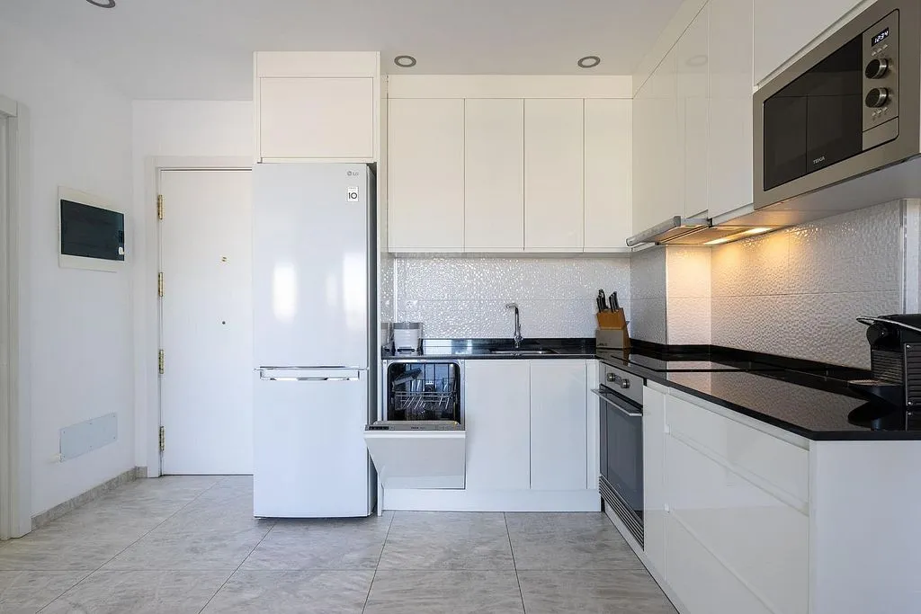 Cuisine - 1-Bedroom Apartment with Pool in Playa del Inglés