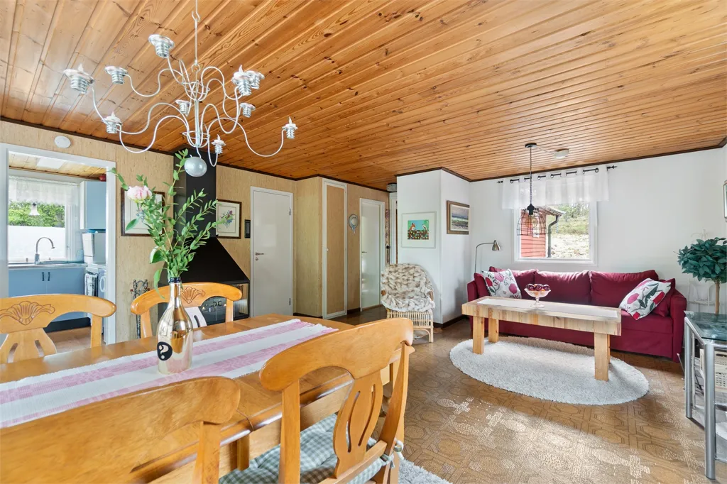 Sala da pranzo - Cottage with Lakeside Access near Mälaren