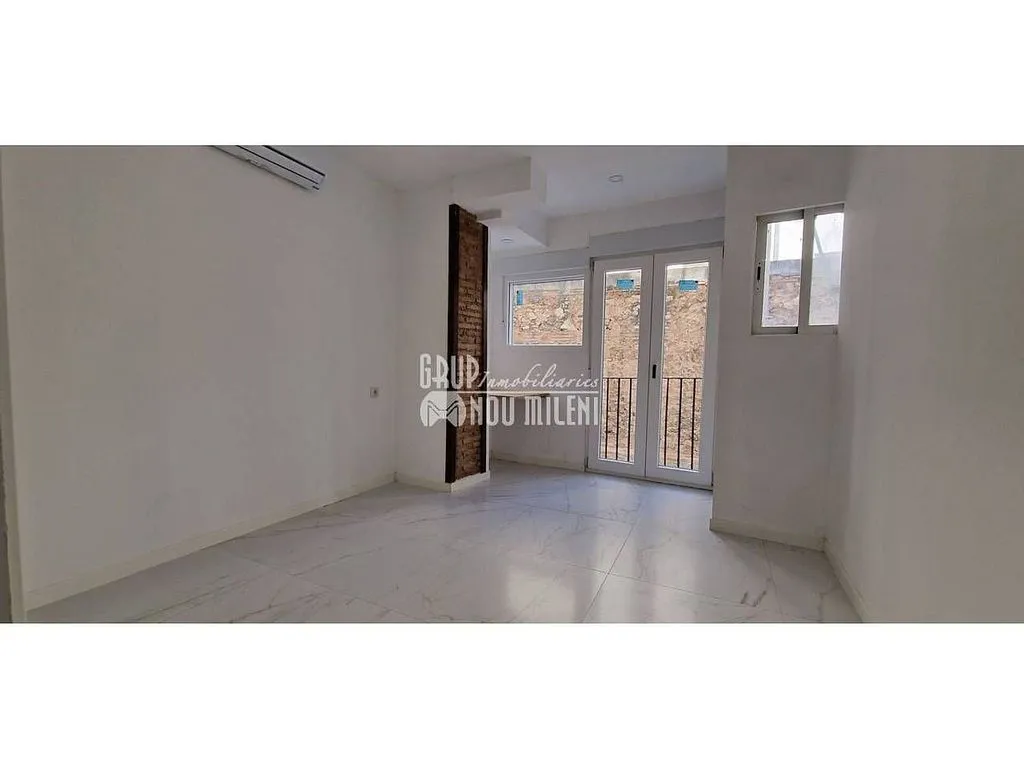 Pièces - 1-Bedroom Flat with Balcony in El Botànic, Valencia