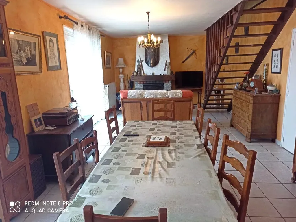 Sala da pranzo - Villa with Pool in Luriecq