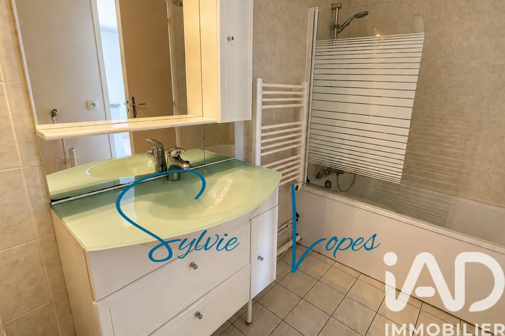 Vannitoad - Studio with Private Parking in Montry