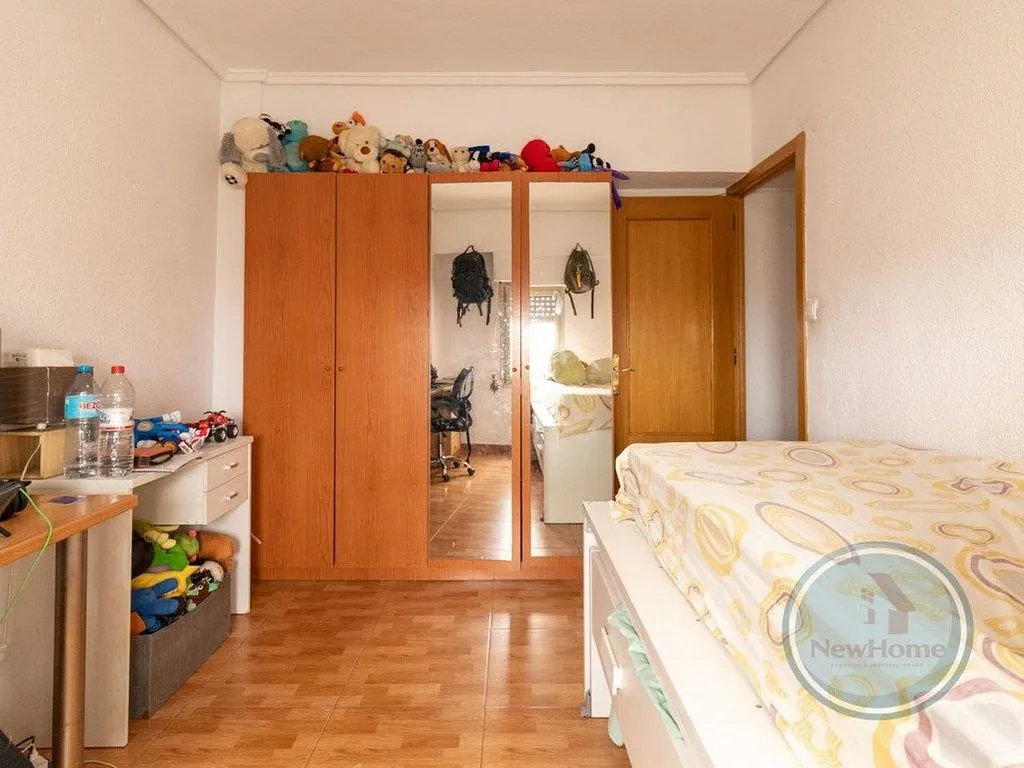 Magamistoad - Apartment with Balcony in Carrús Est