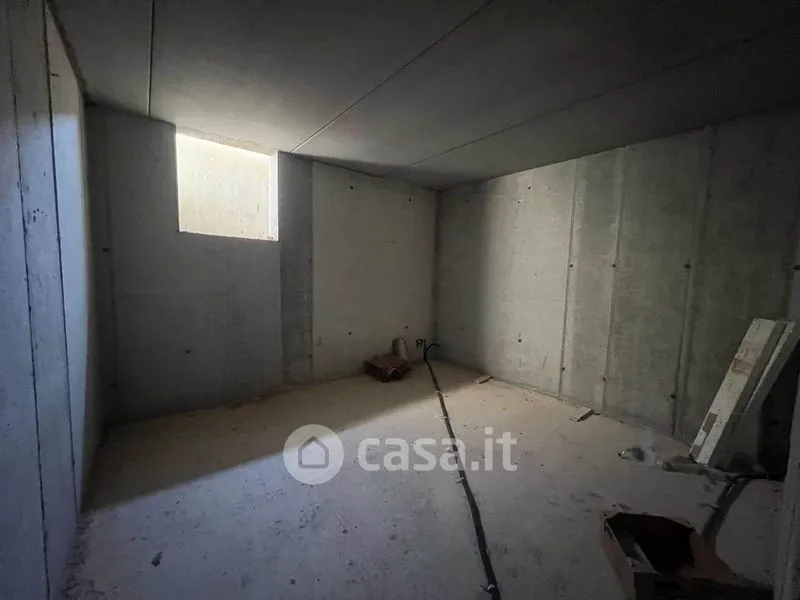 Pièces - Semi-Finished Villa with Private Garden in Sarego