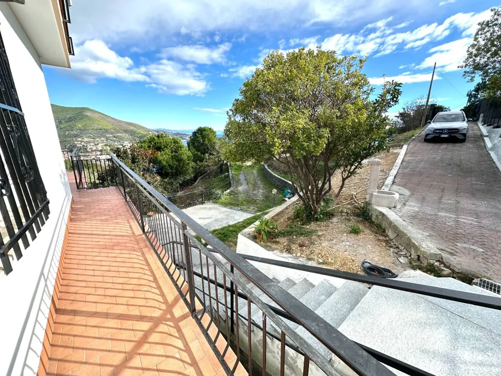 Rõdu - Panoramic Apartment with Sea View in Noli