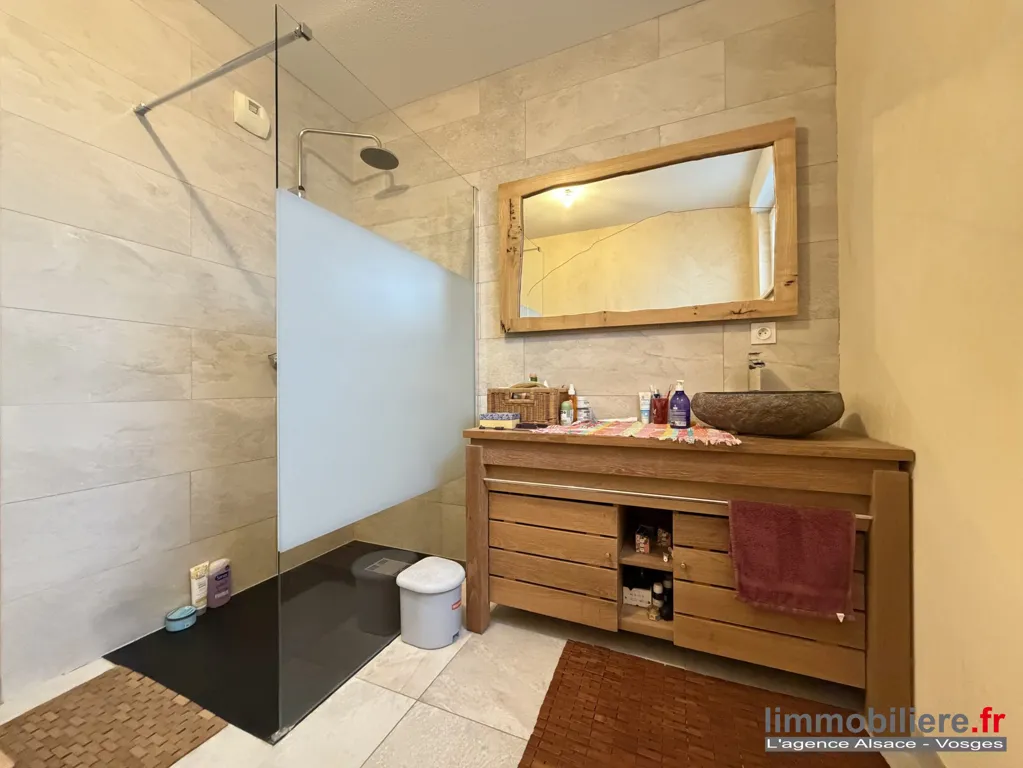 Salles de bain - Appartement Récent avec Terrasse près d'Obernai