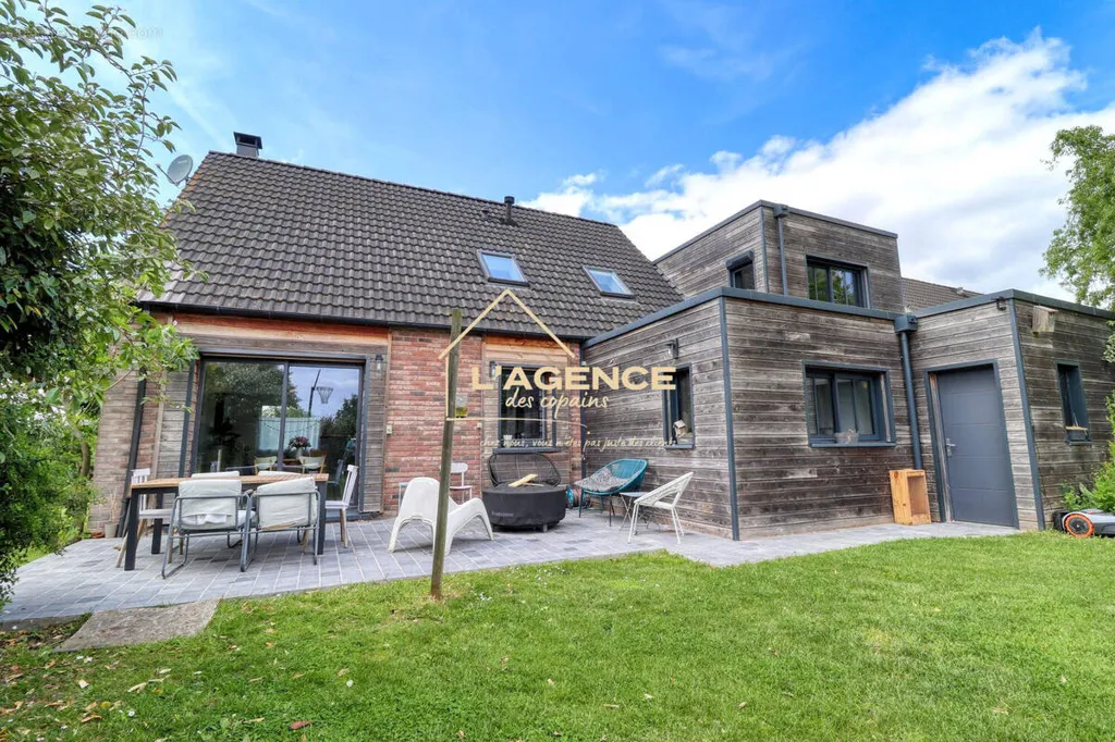 7-toaline maja asukohas Oudezeele