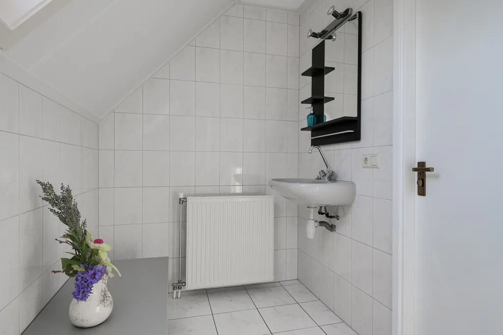 Salles de bain - Villa with Garden and Pool in Westendorp