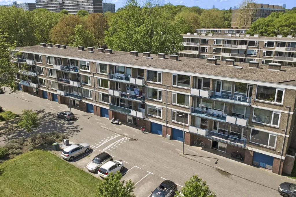 Vue aérienne - Light and Spacious Apartment with Two Balconies in Rotterdam