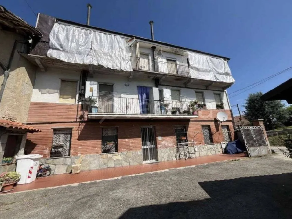 Extérieur - Ground Floor Apartment with Courtyard Access in Priocca
