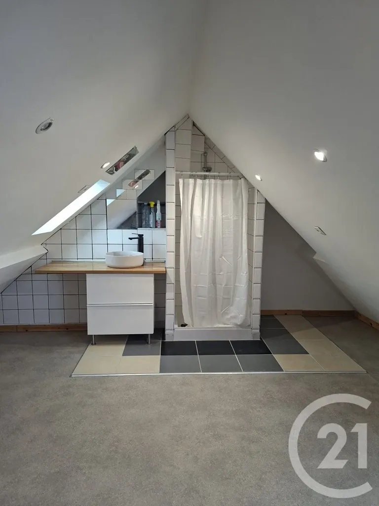 Toad - Duplex Apartment in Centre Ville, Étampes