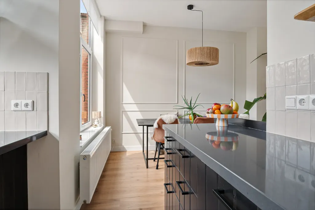 Kitchen - 4-room apartment in 's-gravenhage