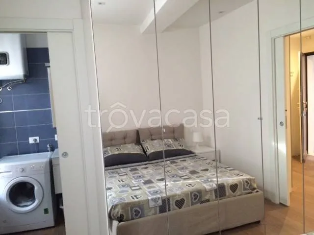 Chambres - Apartment with Balcony in Modena Centre