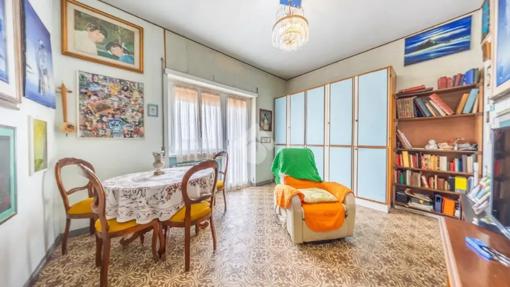Kabinet - Apartment with Balconies in Central Rome